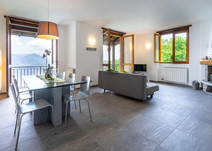 Ca' Delle Isole By Interhome Semesterbostad Stresa